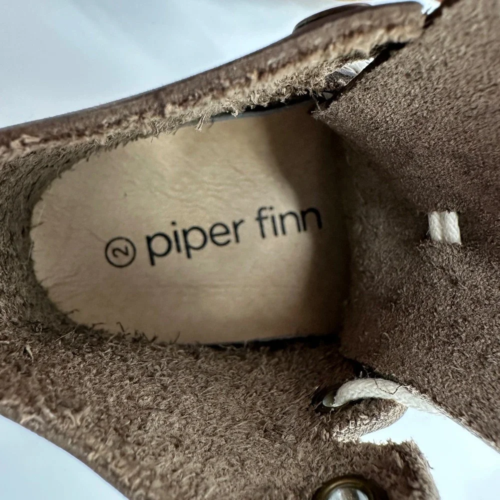 Piper Finn High Top Oxford Baby Shoes Hamilton Dark Brown Leather NWOT Size 2